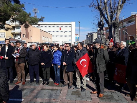 CHP; “ DEMOKRASİ İSTİYORUZ!”