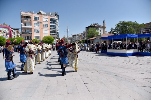 KARAMAN'DA 19 MAYIS COŞKUSU