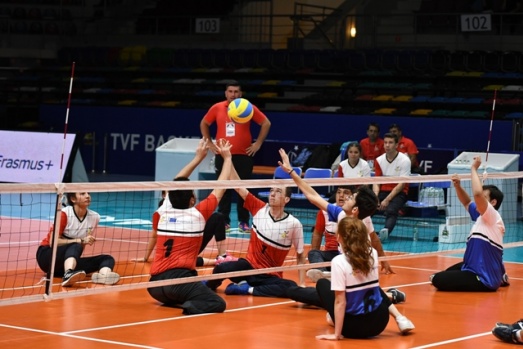 OTURARAK VOLEYBOL’DA İTALYA BİLETİ KARAMAN’IN