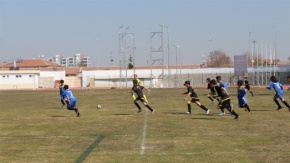 KÜÇÜKLER FUTBOL MÜSABAKALARI